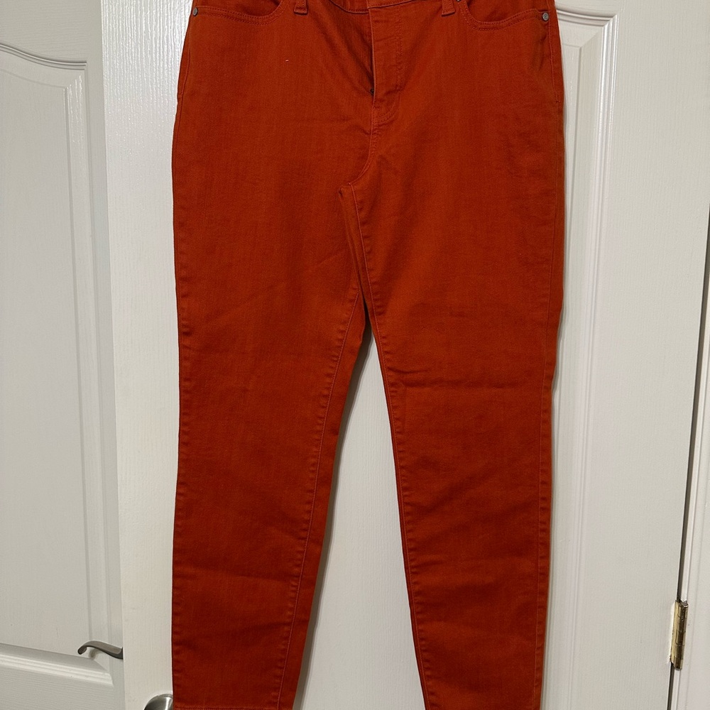 Women's Rust Jeans